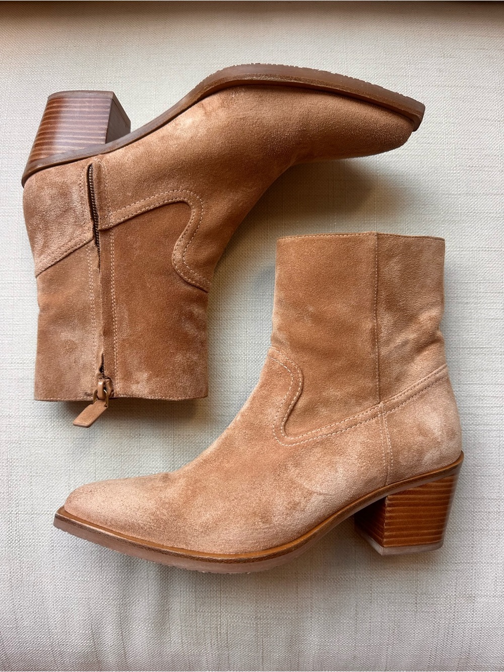 Start Weitzman Suede Tate Ankle Boots / EU 38